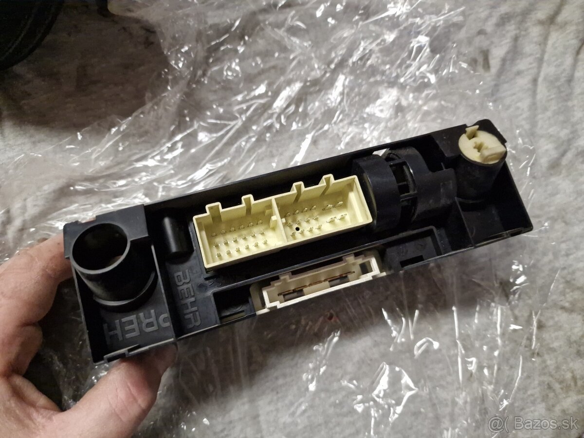 Riadiaca jednotka klimatronicu fabia 1 - 3