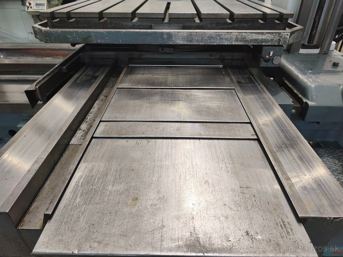 TOS Varnsdorf W 100 A - Vodorovná vyvrtávačka Stolová - 3