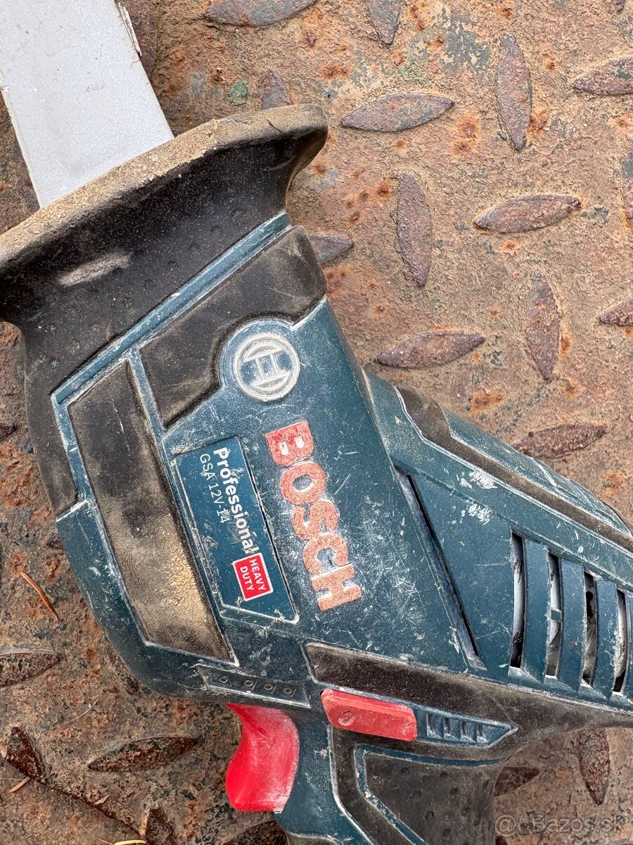 predam Bosch pilku chvostovu 12V aku - 3