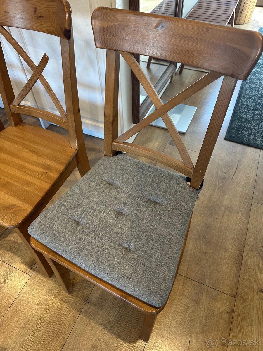 Jedálenské stoličky z massívu - 3