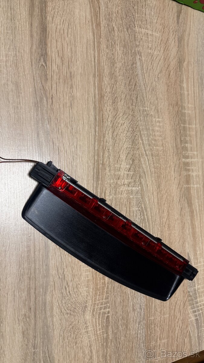 Audi A6 2009 Svetlo: 4F5945097 - 3