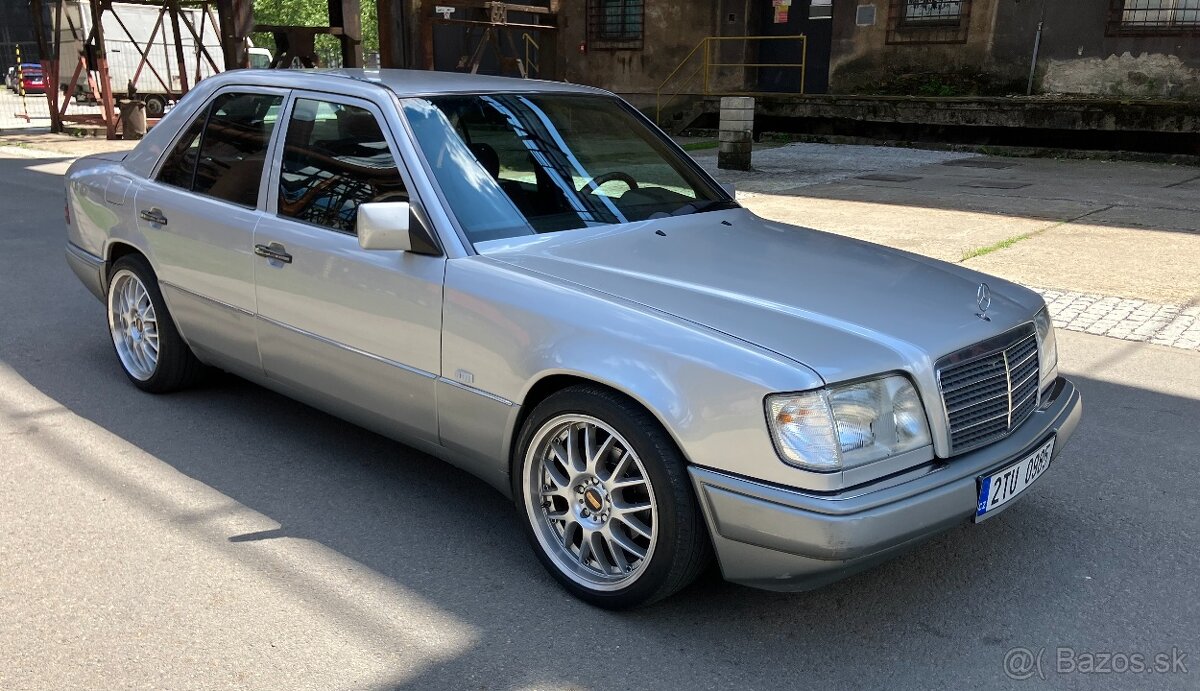 Mercedes Benz W124 E200 - 3
