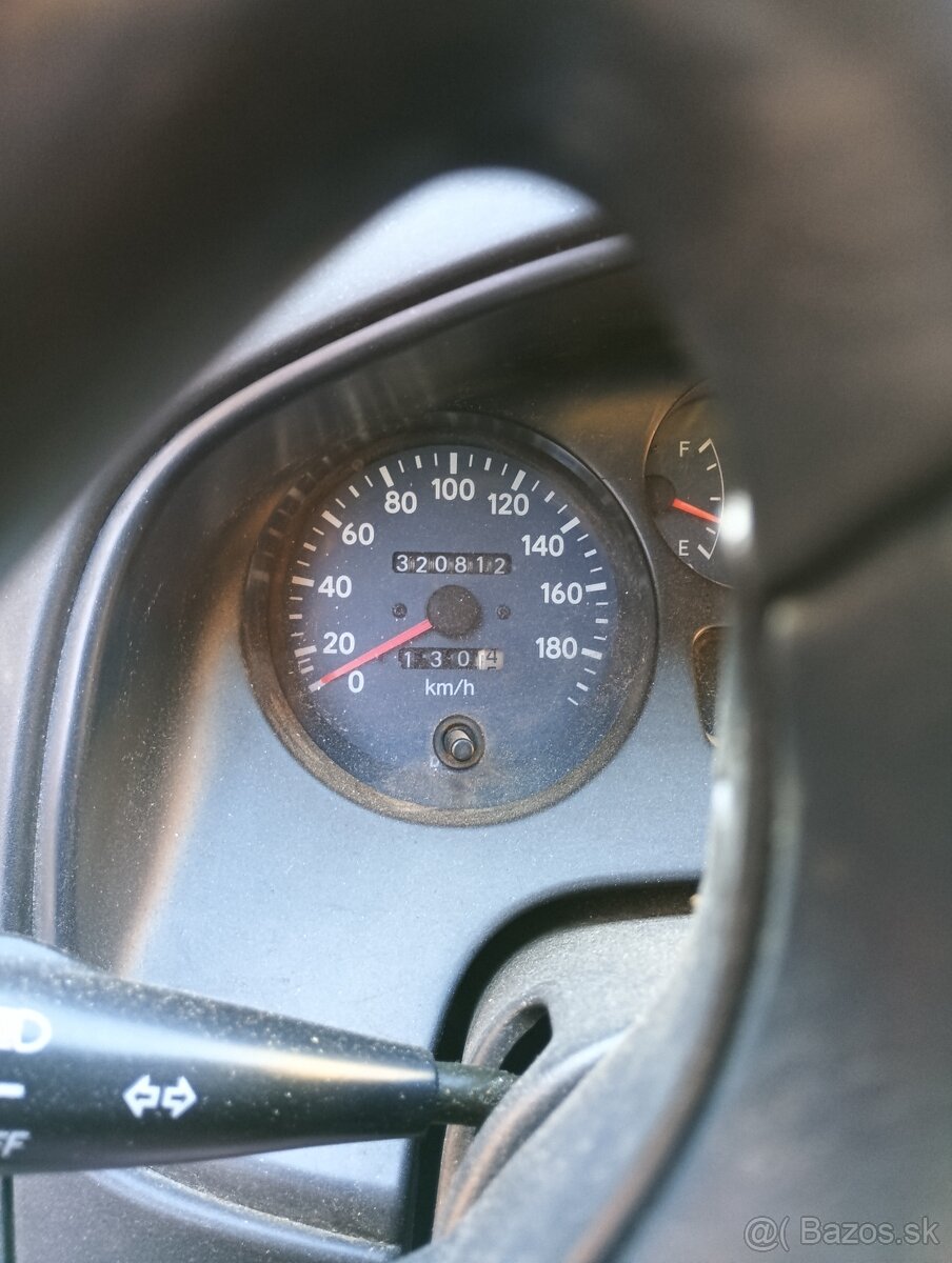Toyota RAV4 2.0i benzín 1996 - 3