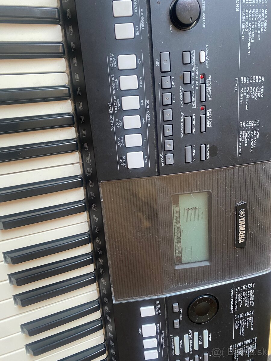 Yamaha psr e423 - 3