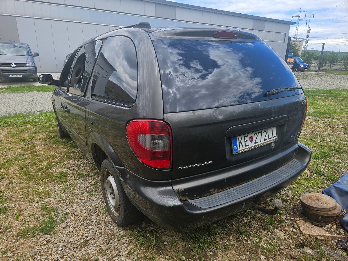Chrysler Voyager 2.8 CDR Automat - 3