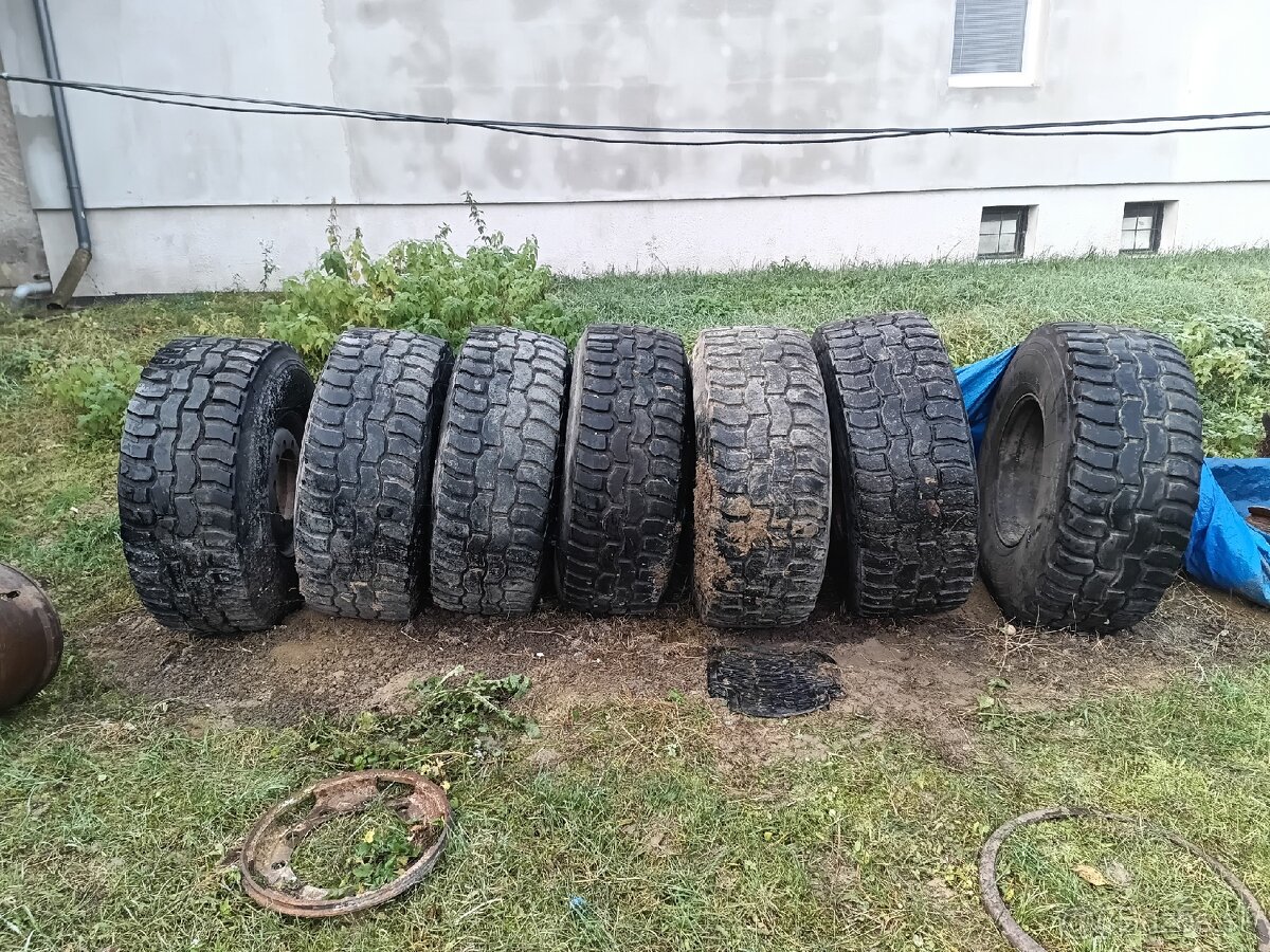 445/65R22,5 18R22,5 - 3