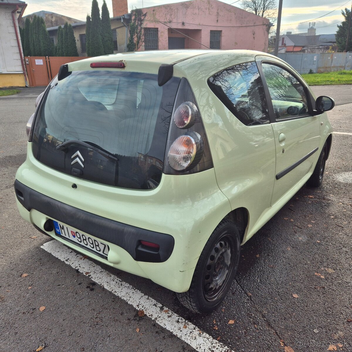 Citroën C1 - ihneď k dispozícii obuté na zimných pneu - 3