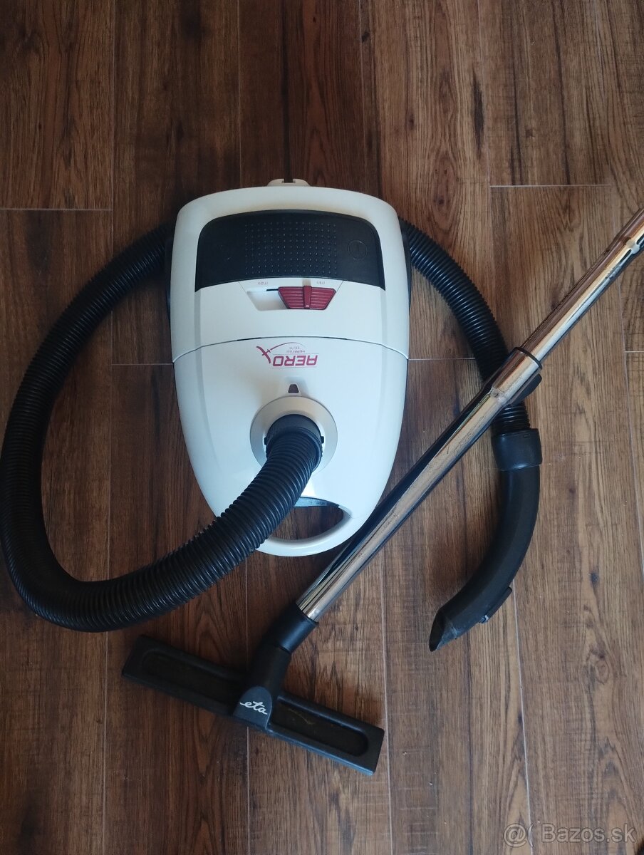 Vysavač - 3