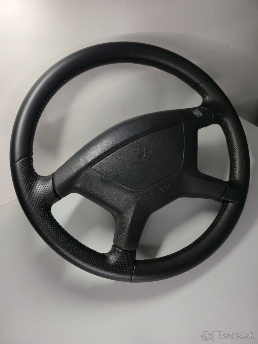 Kožený volant mitsubishi - 3