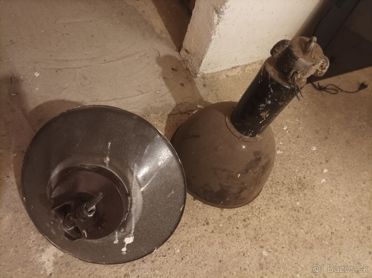 Staré priemyselné lampy - 3