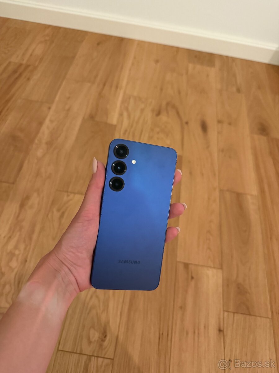 Samsung galaxy S25+ - 3