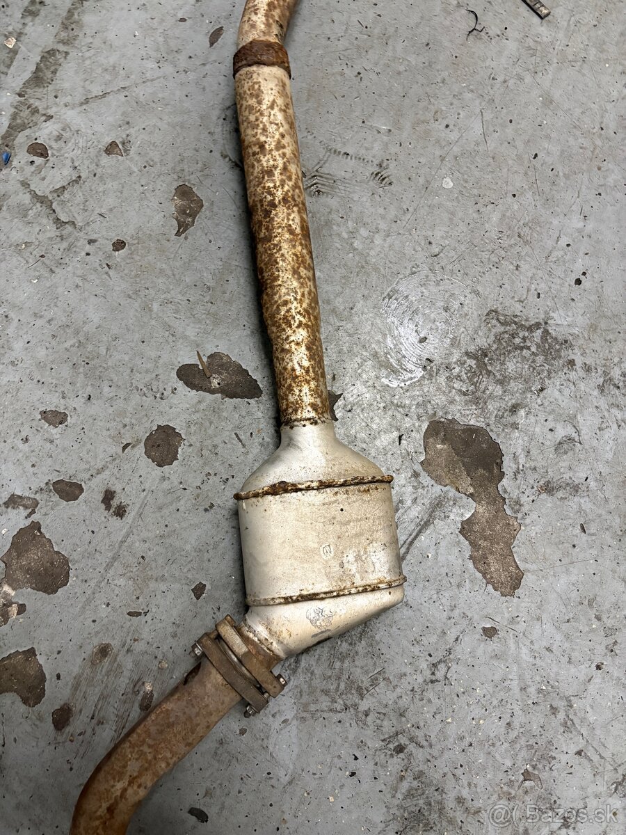 Výfuk BMW e46 320d - 3