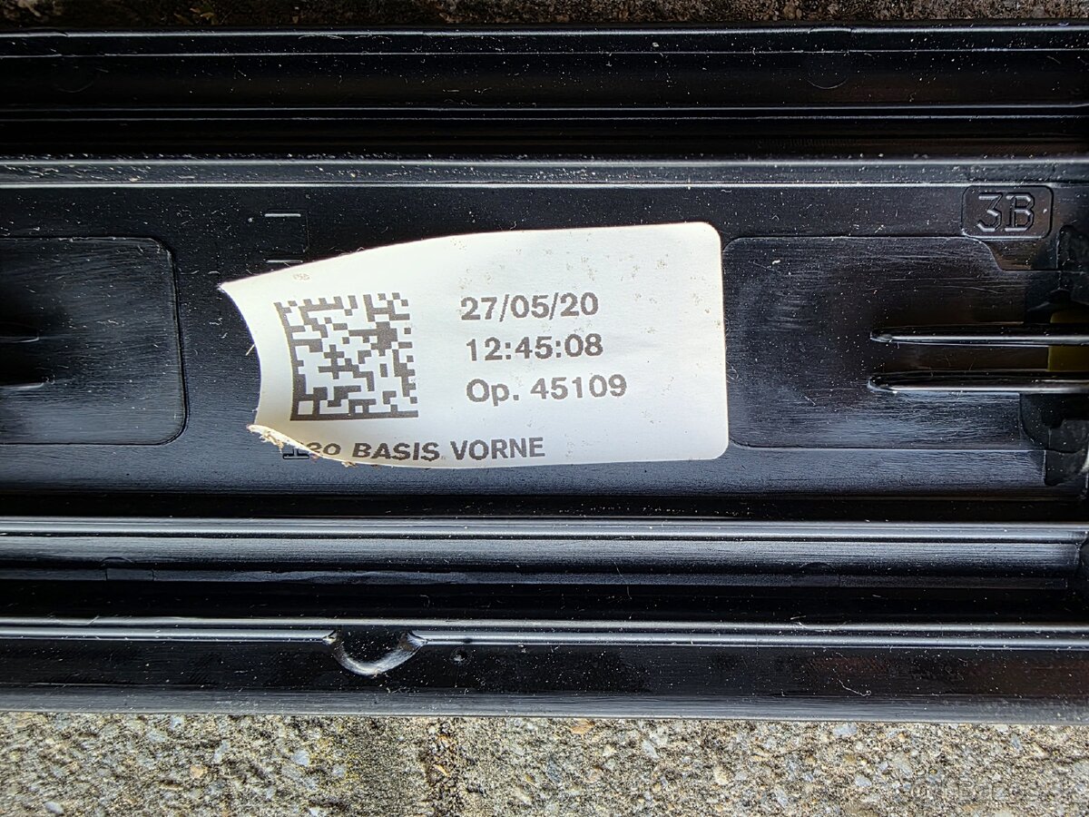 BMW G20 G21 plastové krytky prahov - 3