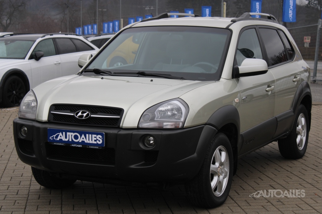 Hyundai Tucson 2,0 CRDi 82 kW 4WD DYNAMIC, STK,EK 11/2027 - 3