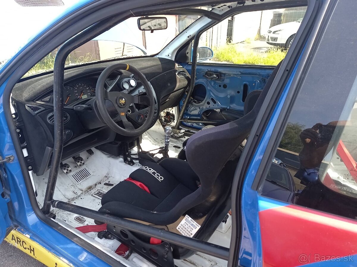 41 Ford Focus WRC, ST170 turbo , manuál - 3