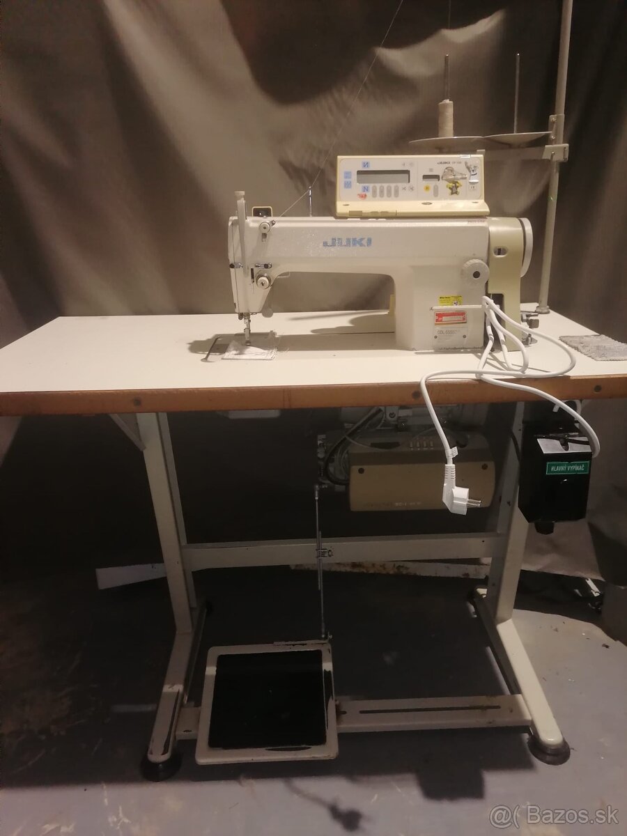 Šijací stroj Juki - 3