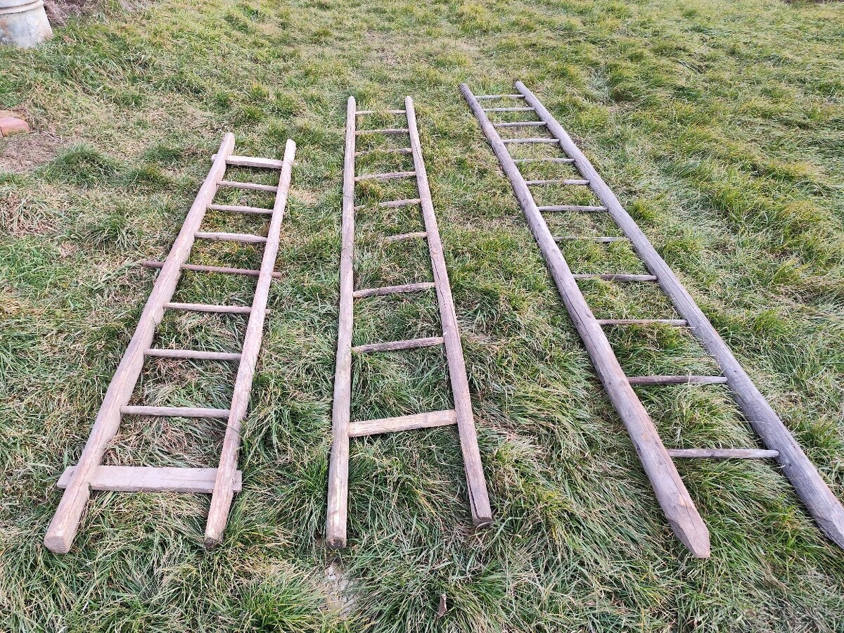 Starý drevený rebrík - 3
