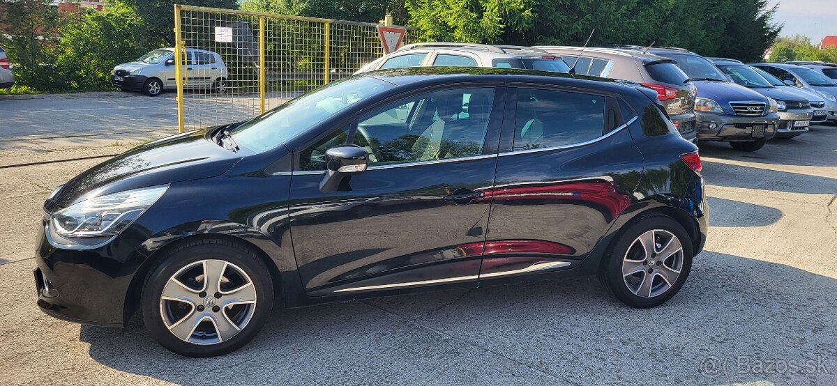 Renault Clio 1.2i rok 2014 naj.130000 km - 3