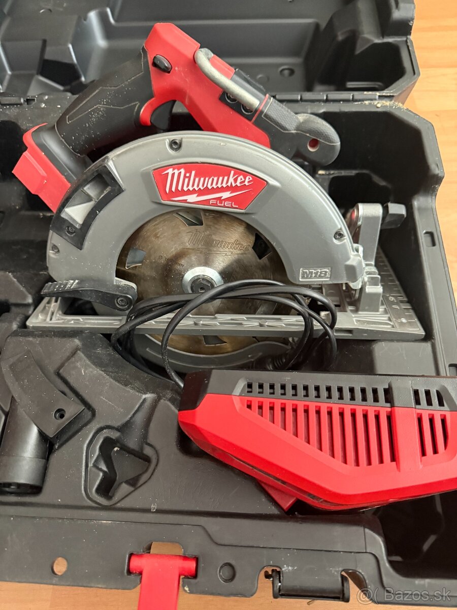 MILWAUKEE Kotučová píla M18 FUEL - 3