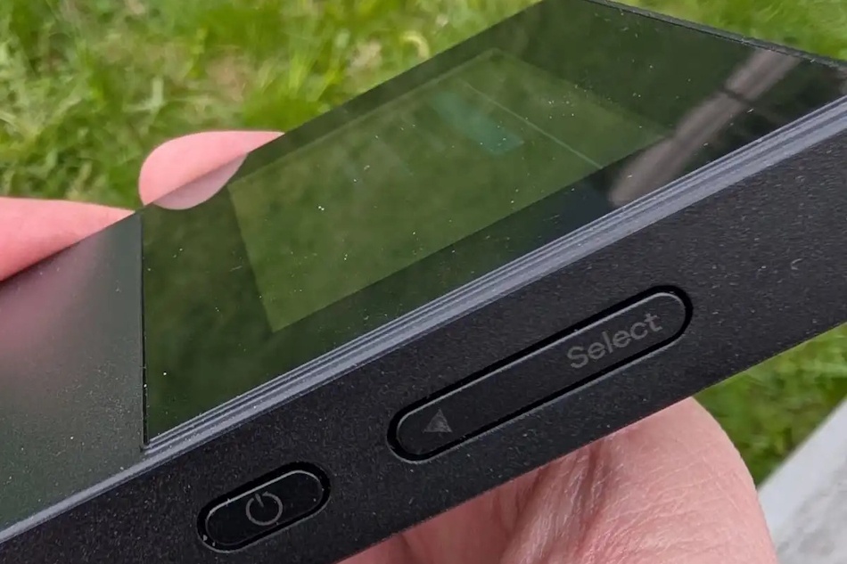 Vreckový 5G mobilný Wi-Fi hotspot Zyxel NR2301 na dovolenku - 3