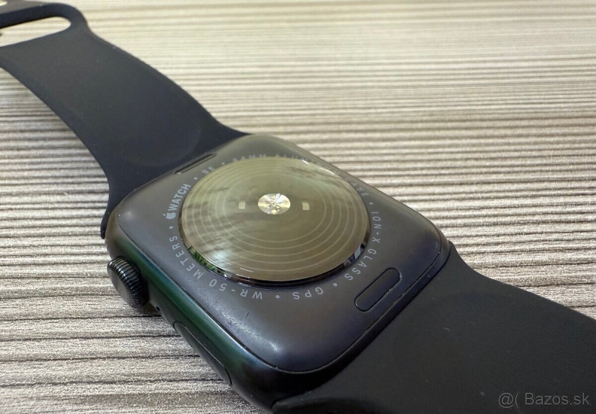 Predám Apple Watch SE, 44 mm gps LTE .cellular..e.sim - 3