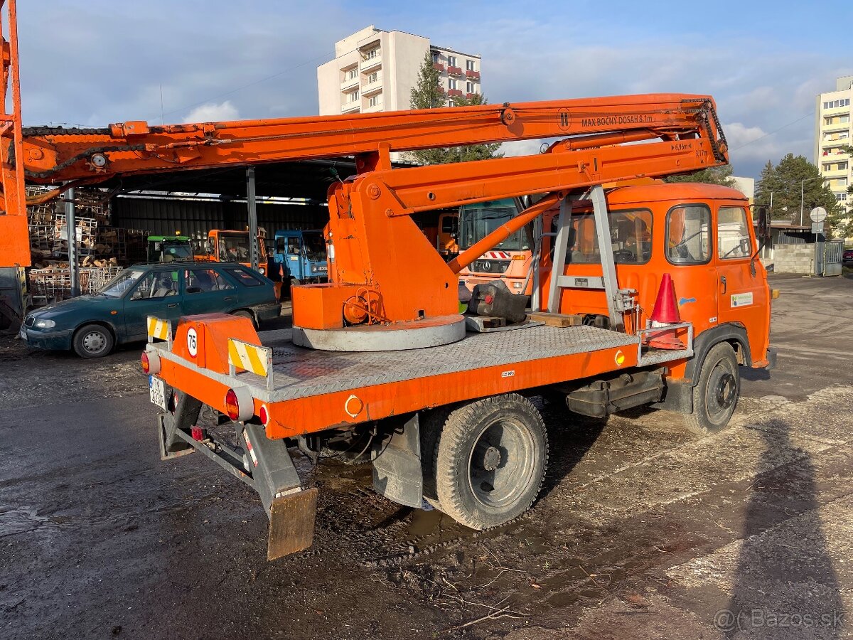 Montážna plošina Avia MP 13 - 3