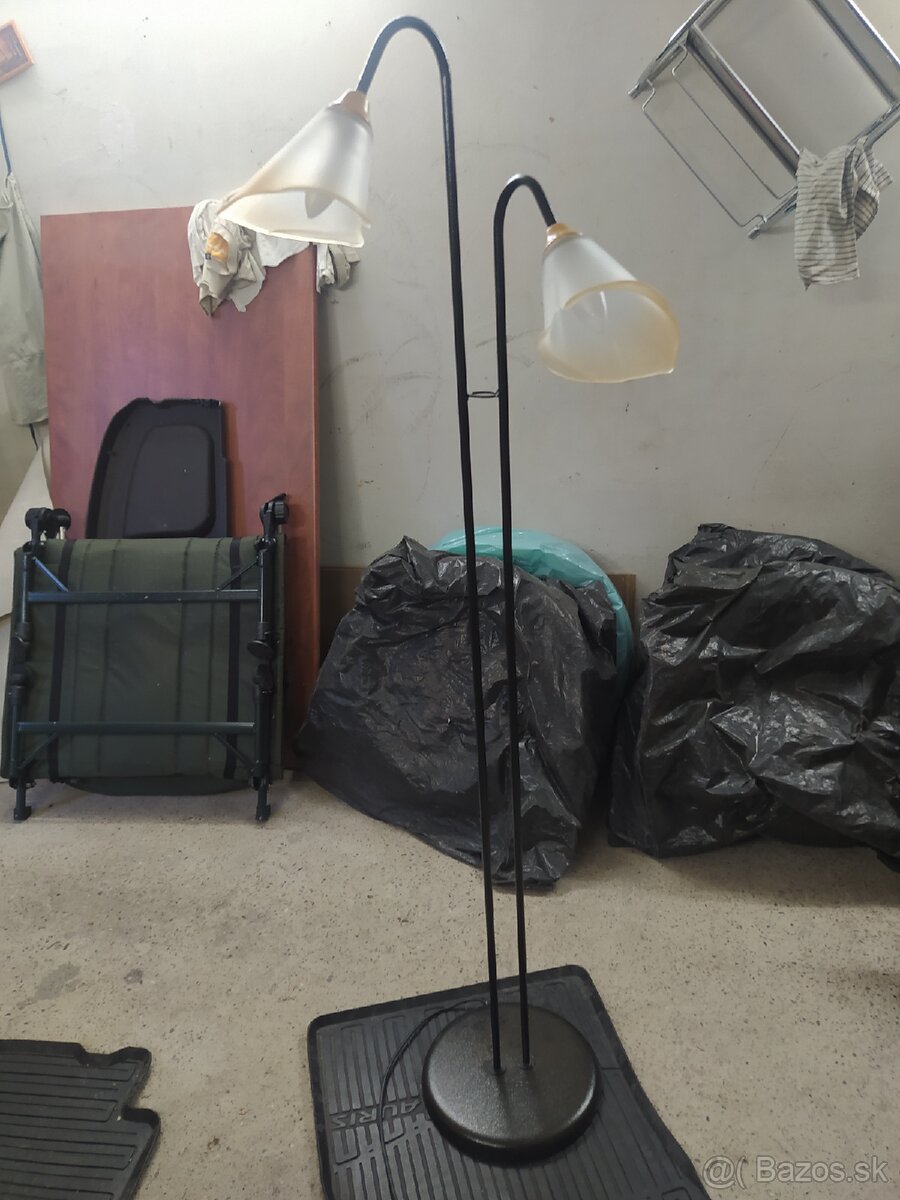 Stojanová lampa. - 3