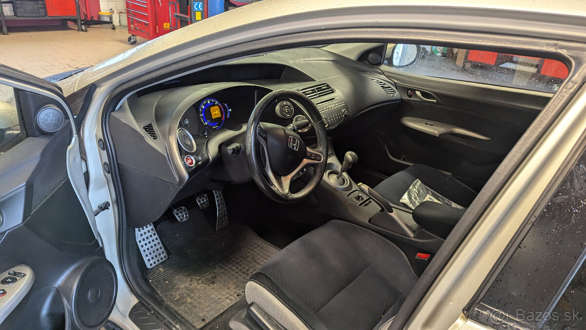 Náhradní díly Honda Civic 8G 2.2 - 3