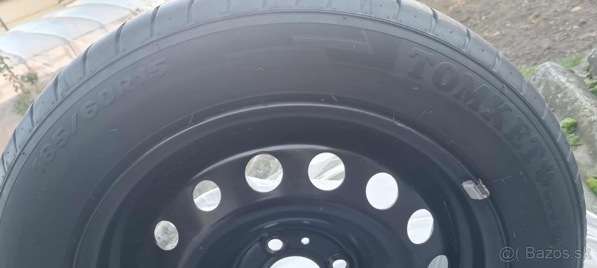 Letné pneu 185/60 R15 s diskom - 3