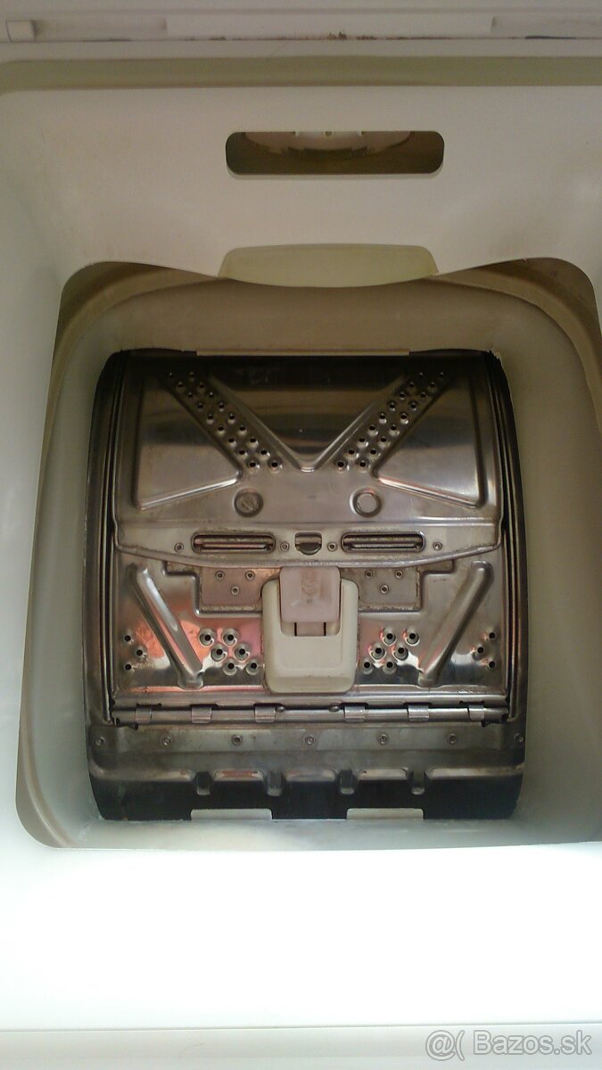 Práčka Whirlpool (pokazená) - 3