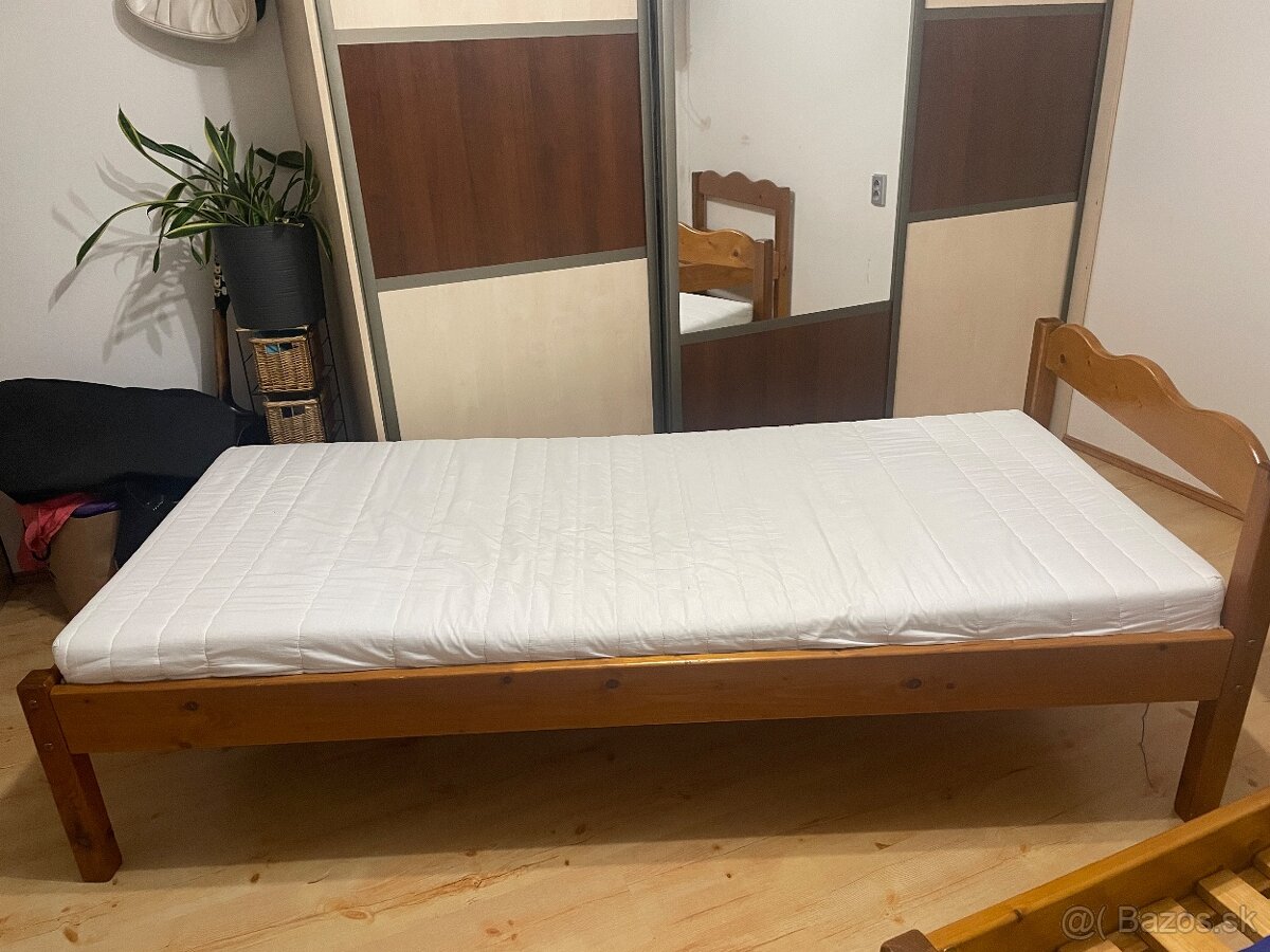 Posteľ - 3