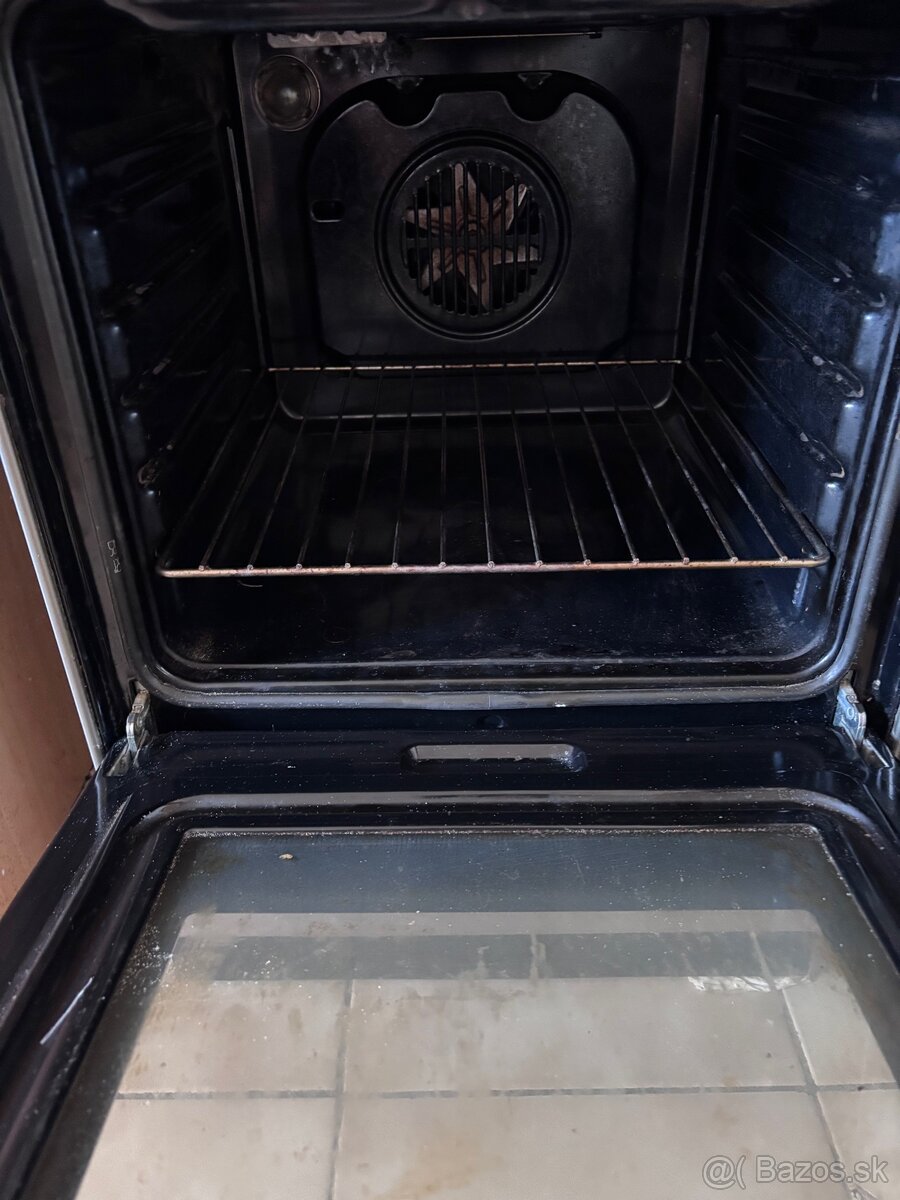 Kombinovany sporak Indesit - 3