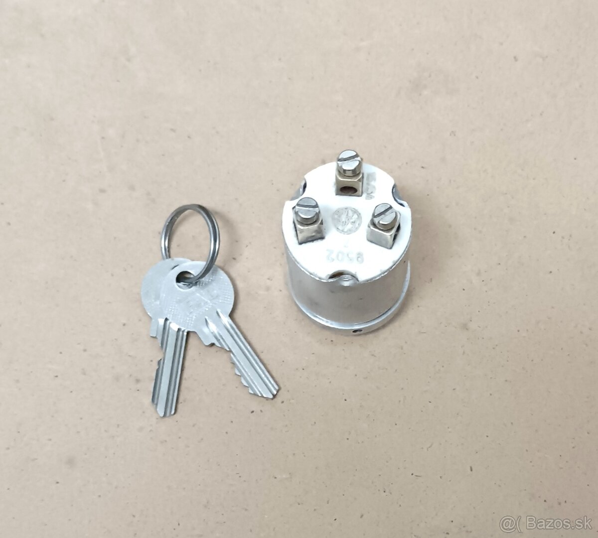 Spínacia skrinka Škoda - 3