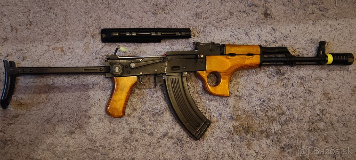 AKMSU, drevo, oceľ, Cyma Standard, CM.048SU - 3