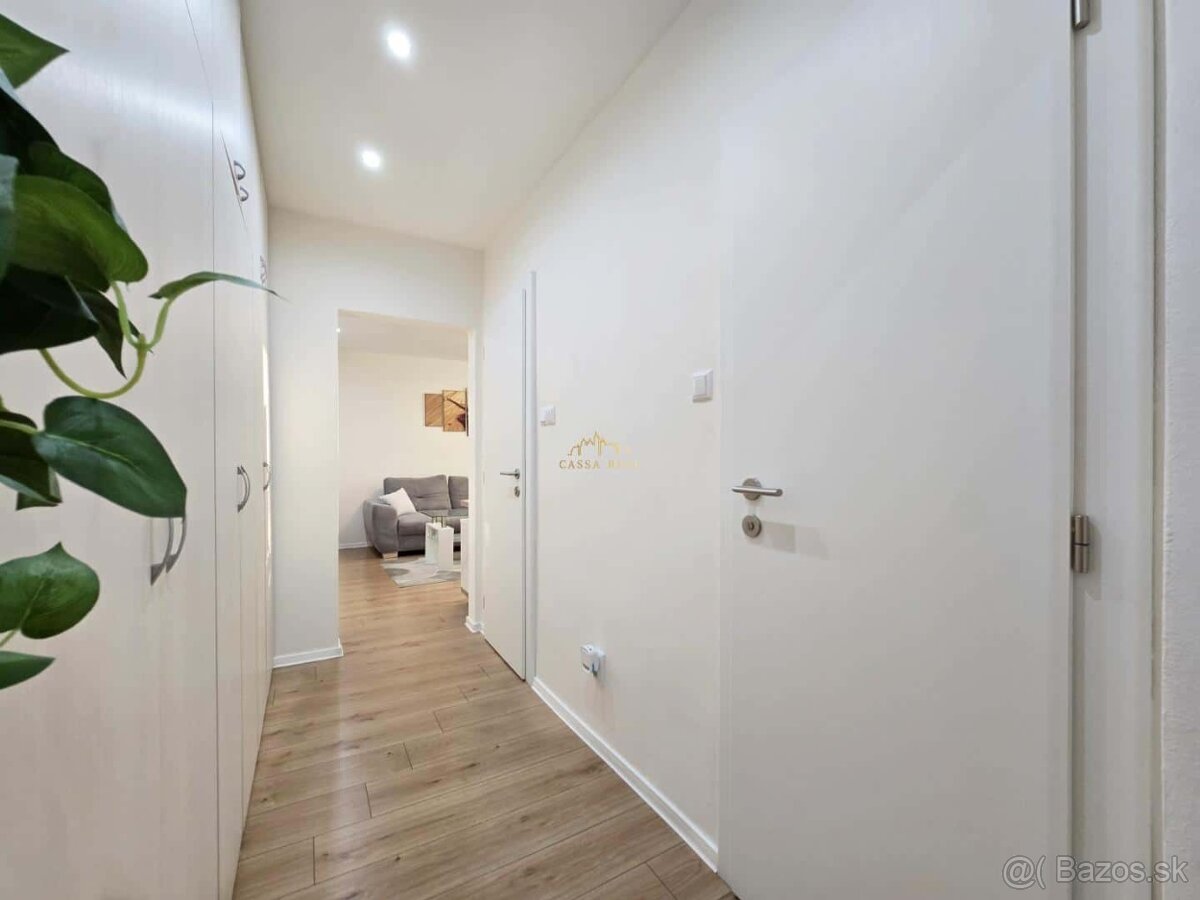 Moderný 2,5-izb byt 50m² + Loggia, CENTRUM-JUH, Južná trieda - 3