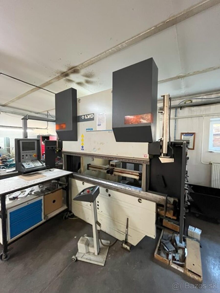 Ohraňovací lis LVD PPEB-EQ 80/2000 - 3