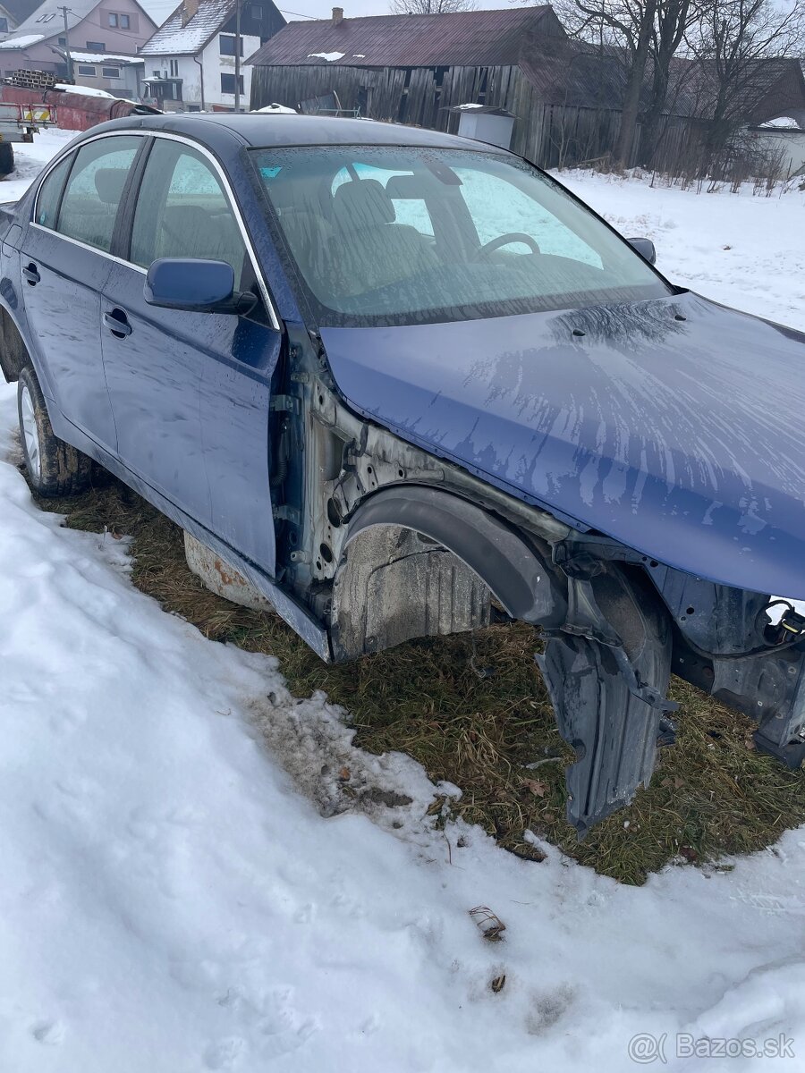 Predam bmw e60 530d - 3