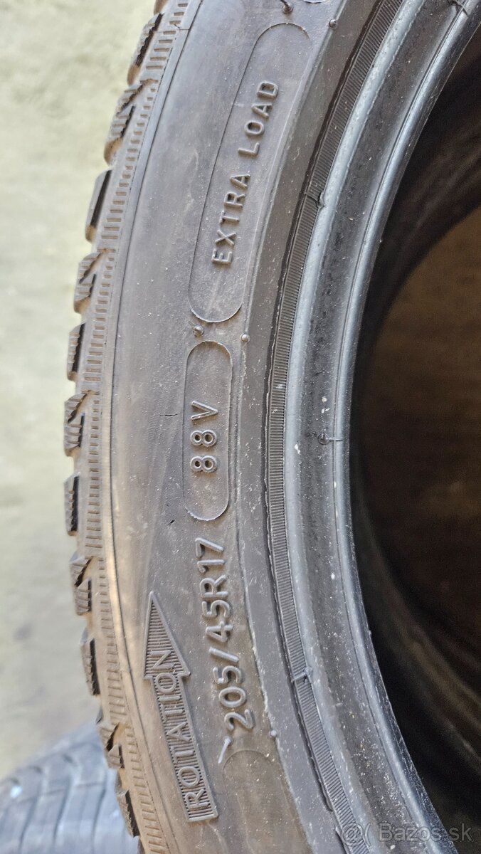 Zimne pneumatiky michelin alpin 5 205/45r17 - 3