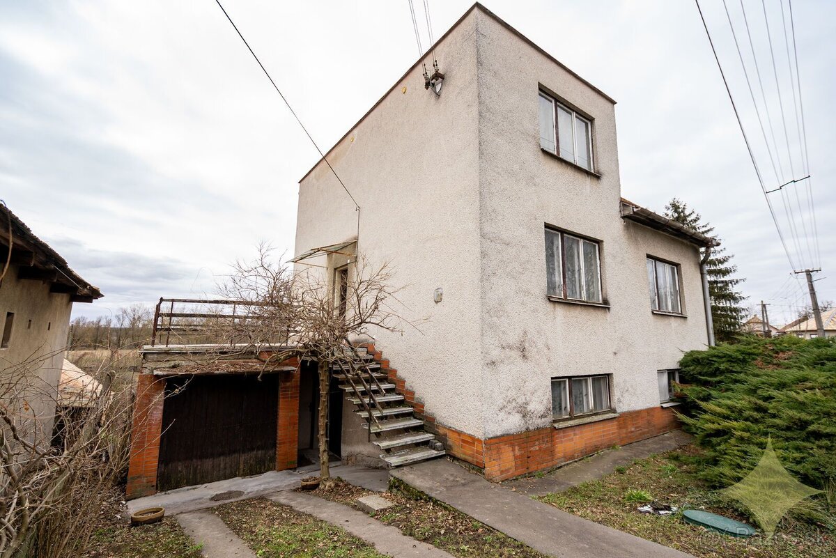 Dvojgeneračný rodinný dom v obci Balog nad Ipľom - 3