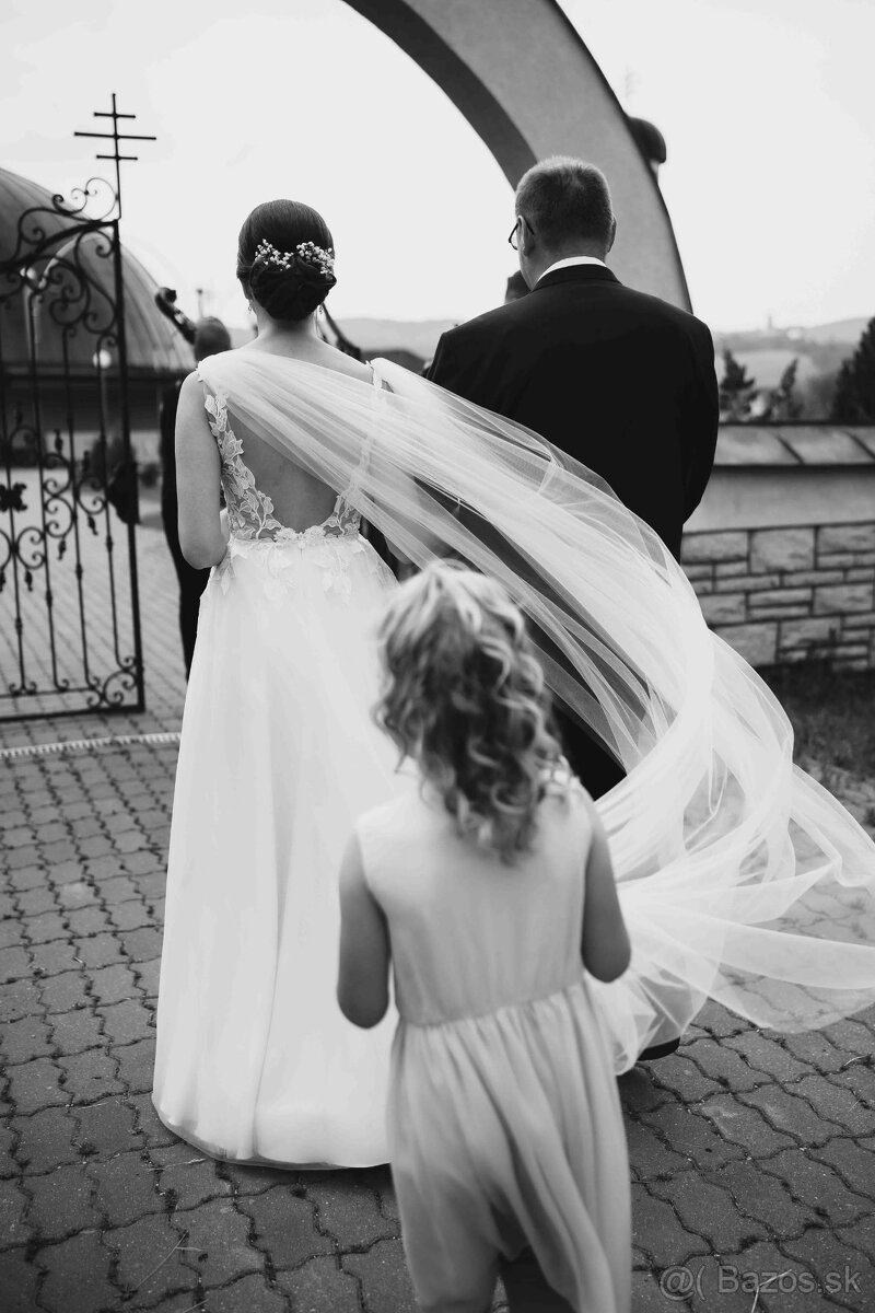 Týlové svadobné šaty - 3