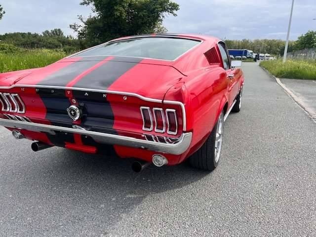 Ford Mustang Fastback 1967 - 3