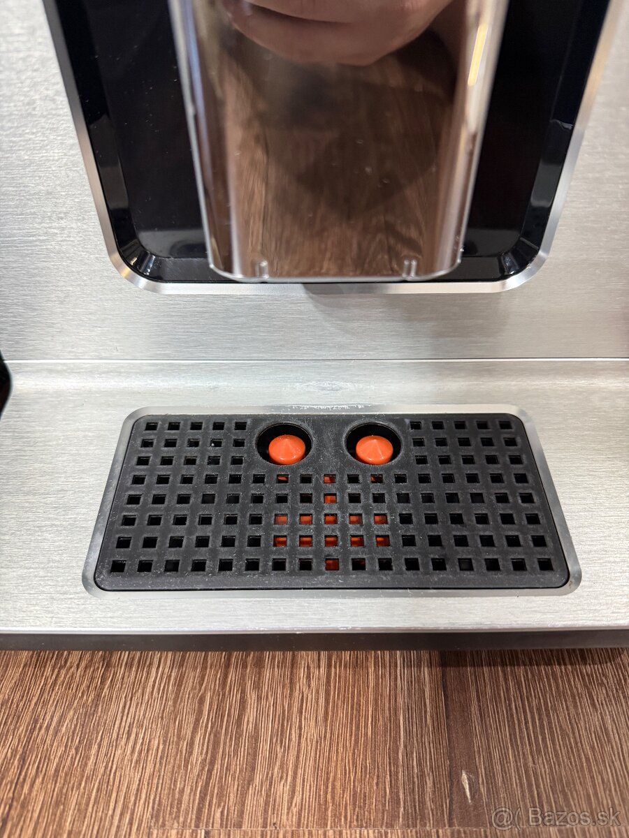 Automatický kávovar Krups Evidence metal EA890D10 - 3