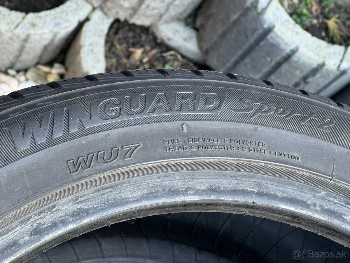 235/45 R18 - 3