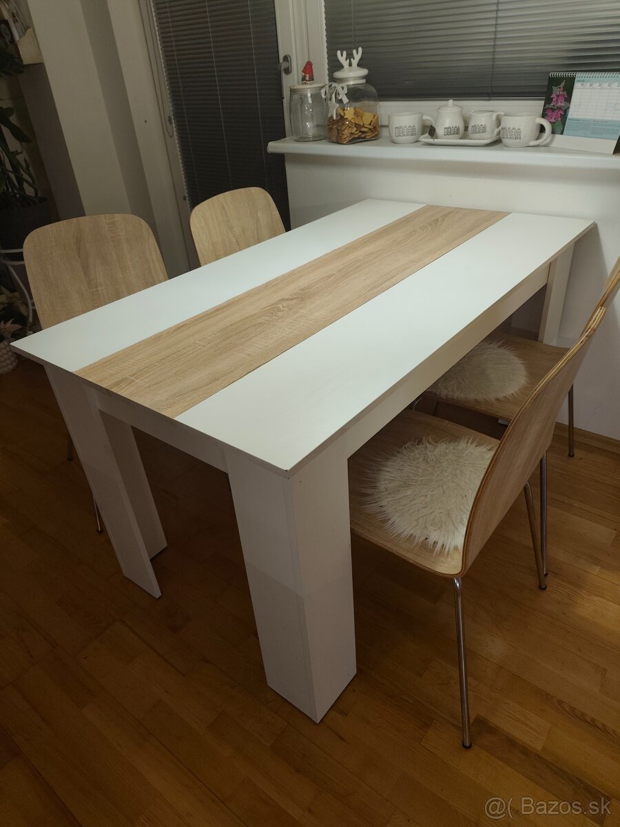 Jedálenská zostava - 3