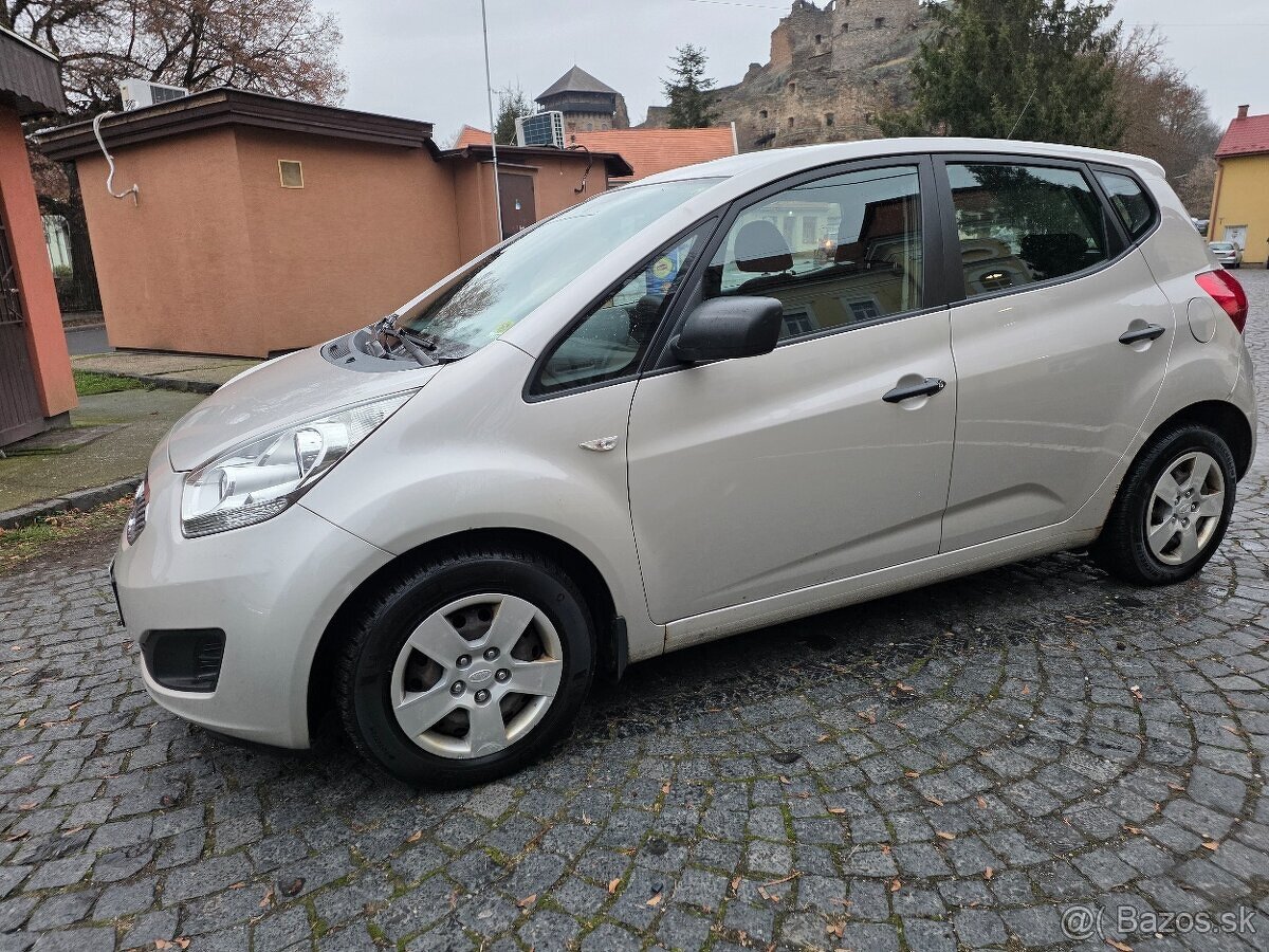 Kia Venga Exclusive 1.4 CRDi - 3