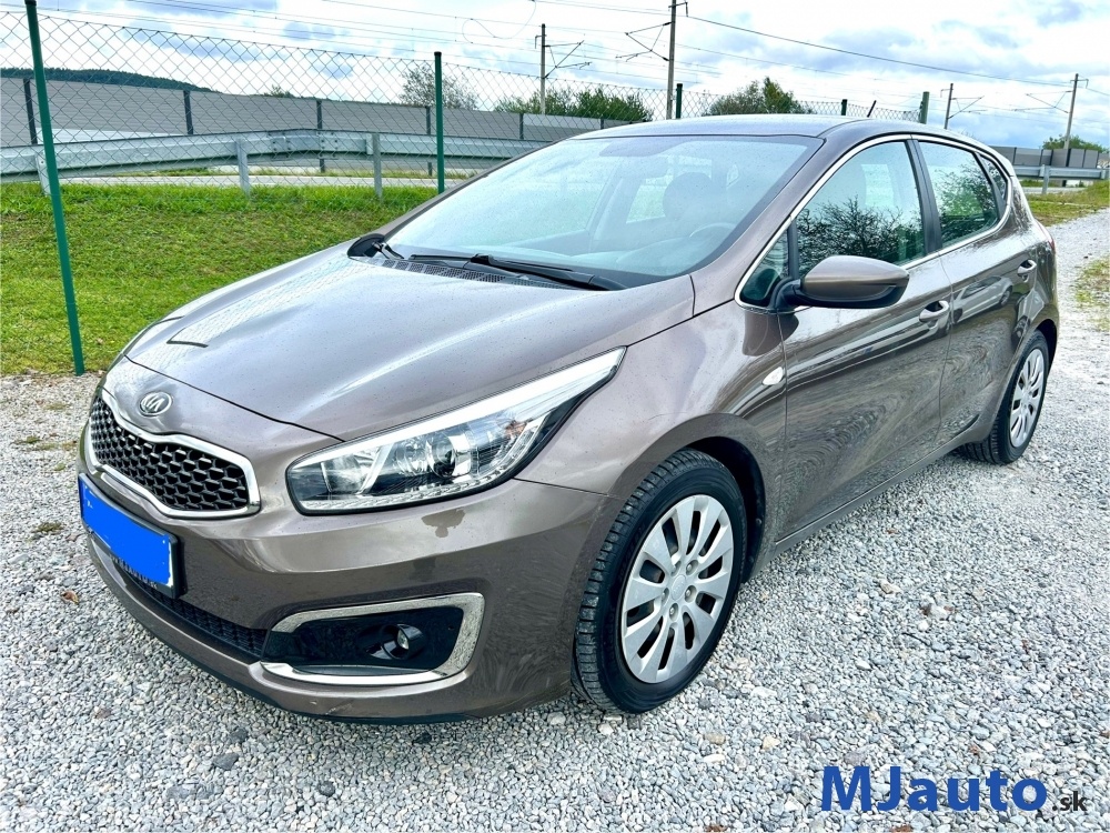 KIA Ceed 1.4i 7690 € Možná výmena/leasing/úver - 3