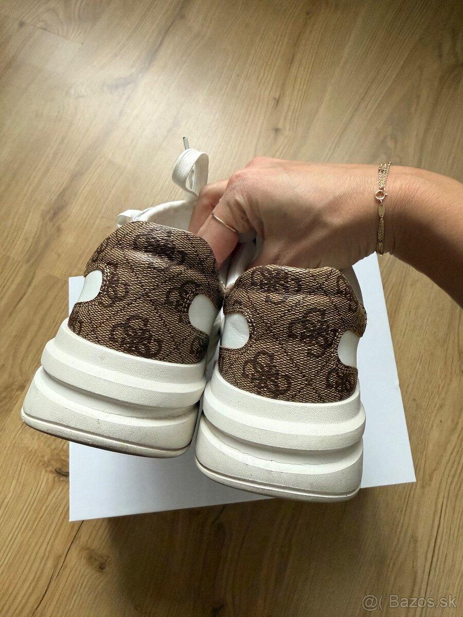 GUESS tenisky, velkost 38 - 3