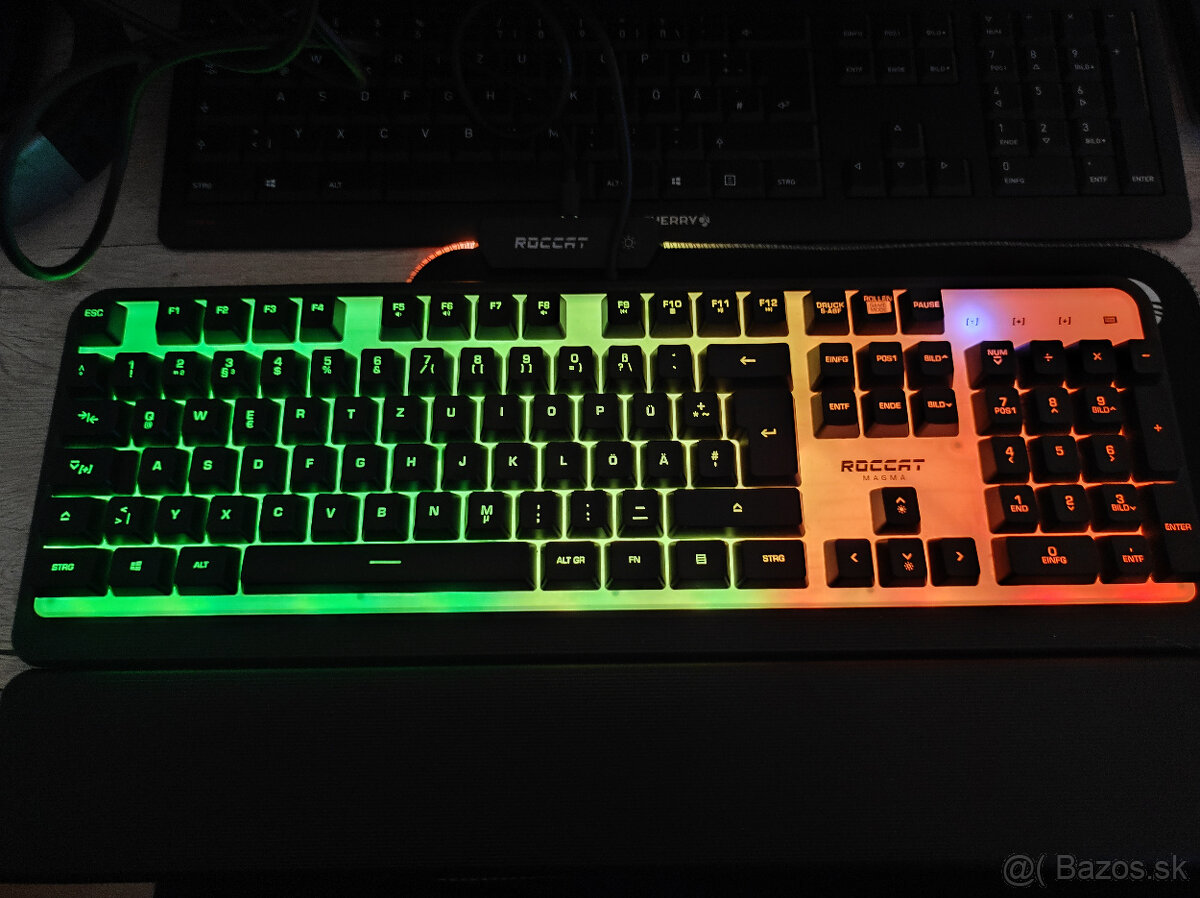 Roccat Magma RGB Gaming Keyboard - 3