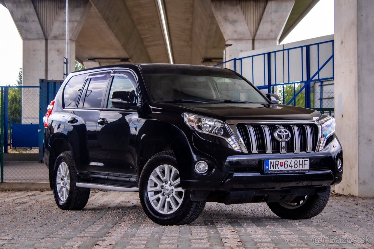 Toyota Land Cruiser 150 3.0I D-4D Style A/T