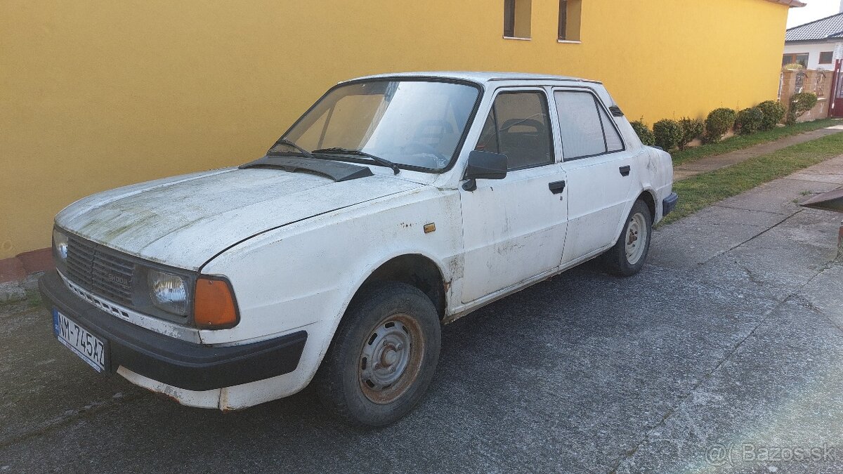 Predám škoda 105 L, r. 1986 - 3